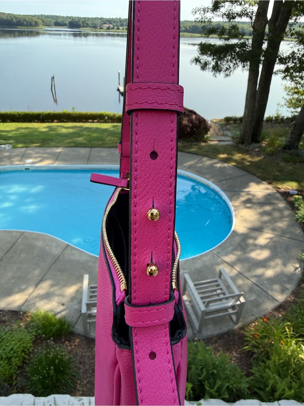 Versace La Medusa Vitello Shoulder Bag Hot Pink Gold Like New - Picture 7 of 12